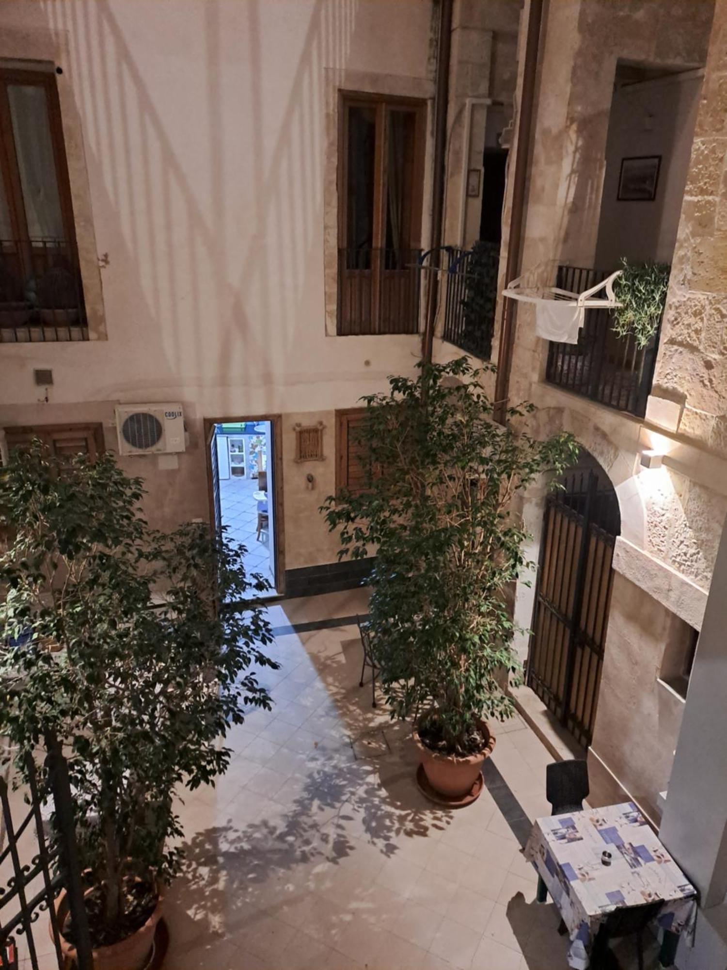 锡拉库扎Syrakosia A Ortigia别墅 外观 照片