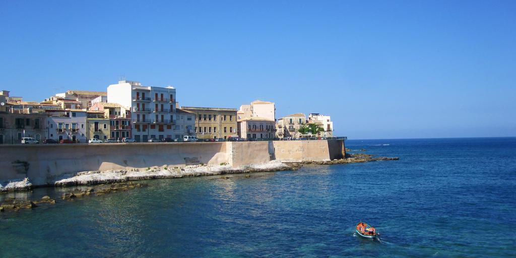 锡拉库扎Syrakosia A Ortigia别墅 外观 照片